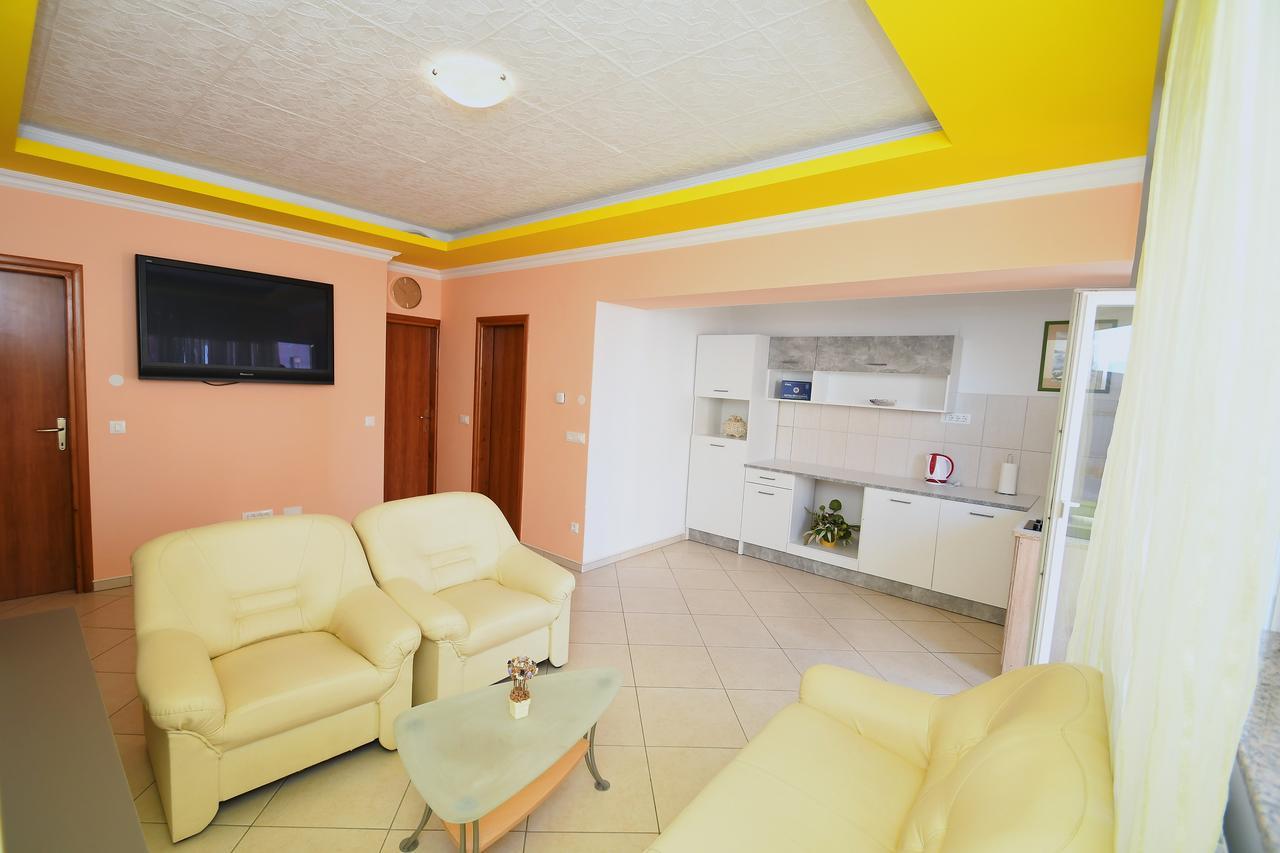 Apartment Mirjana 2 ริเยกา ภายนอก รูปภาพ